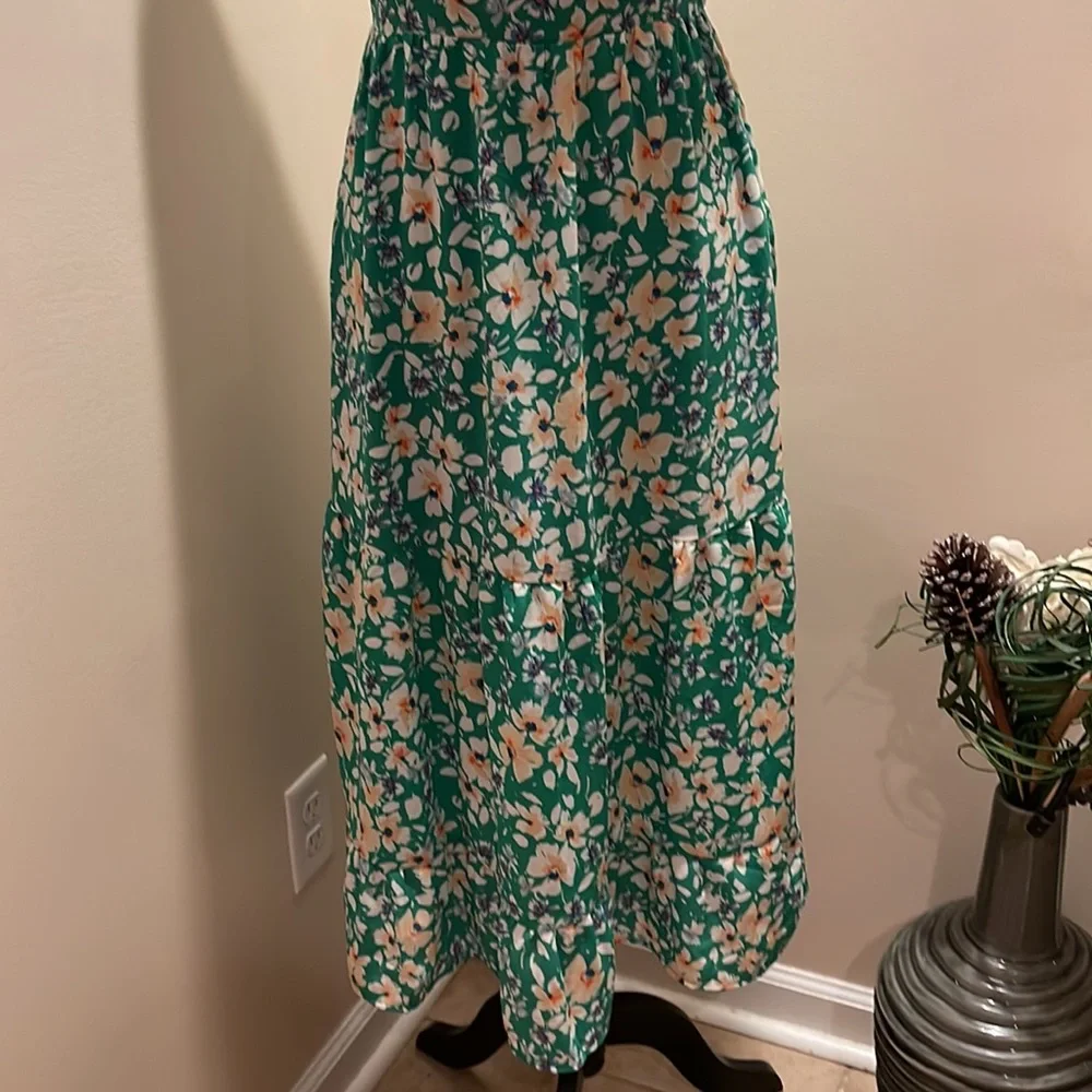 NWOT- Jessica Simpson Summer Dress - Picture 4 of 10